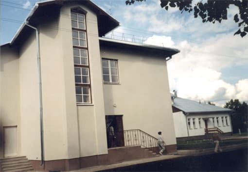 Vidurinė mokykla Raguvėlėje